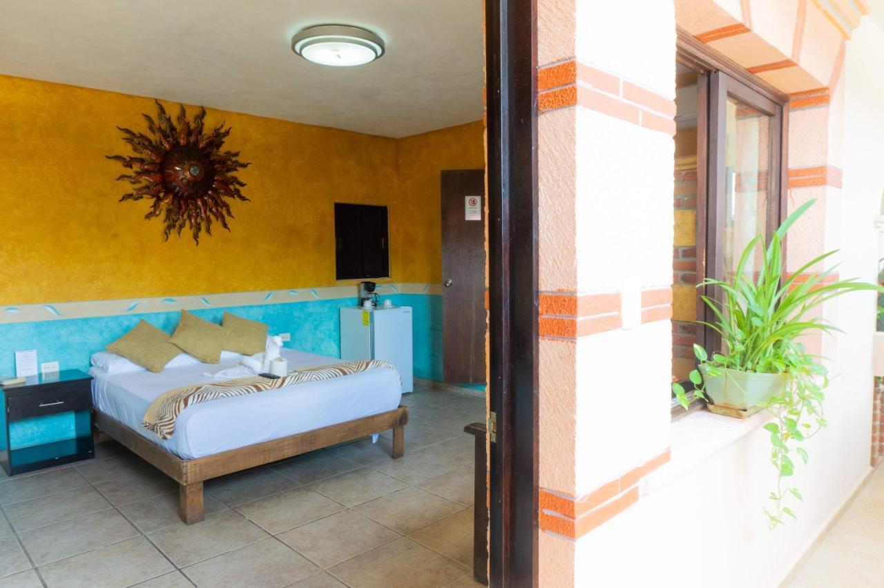 Hotel Sueno Maya Isla Mujeres Exterior photo